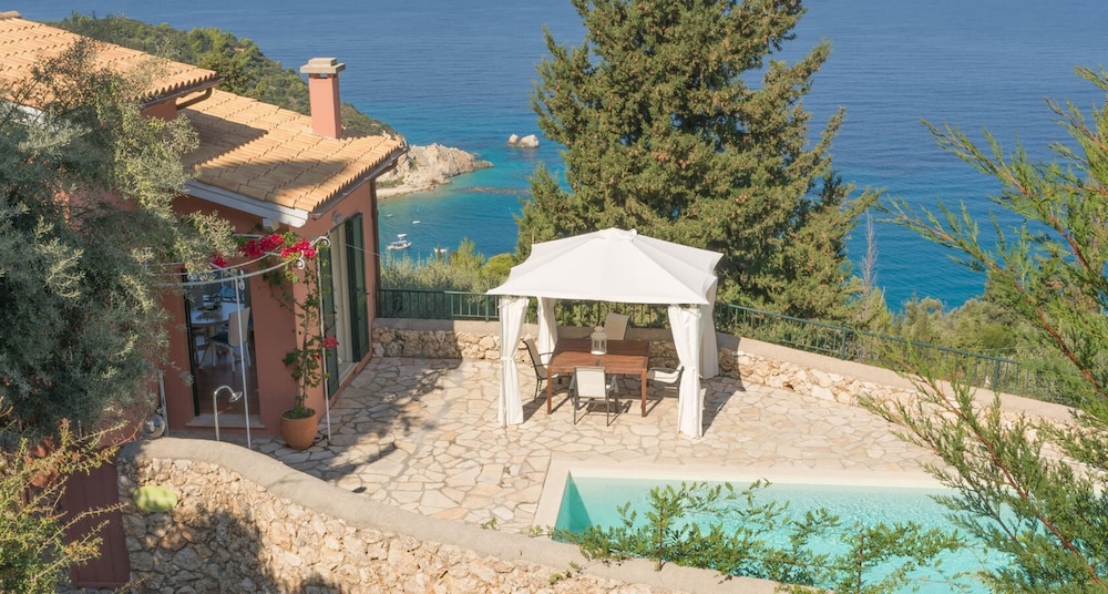 Nature Villas 33/44