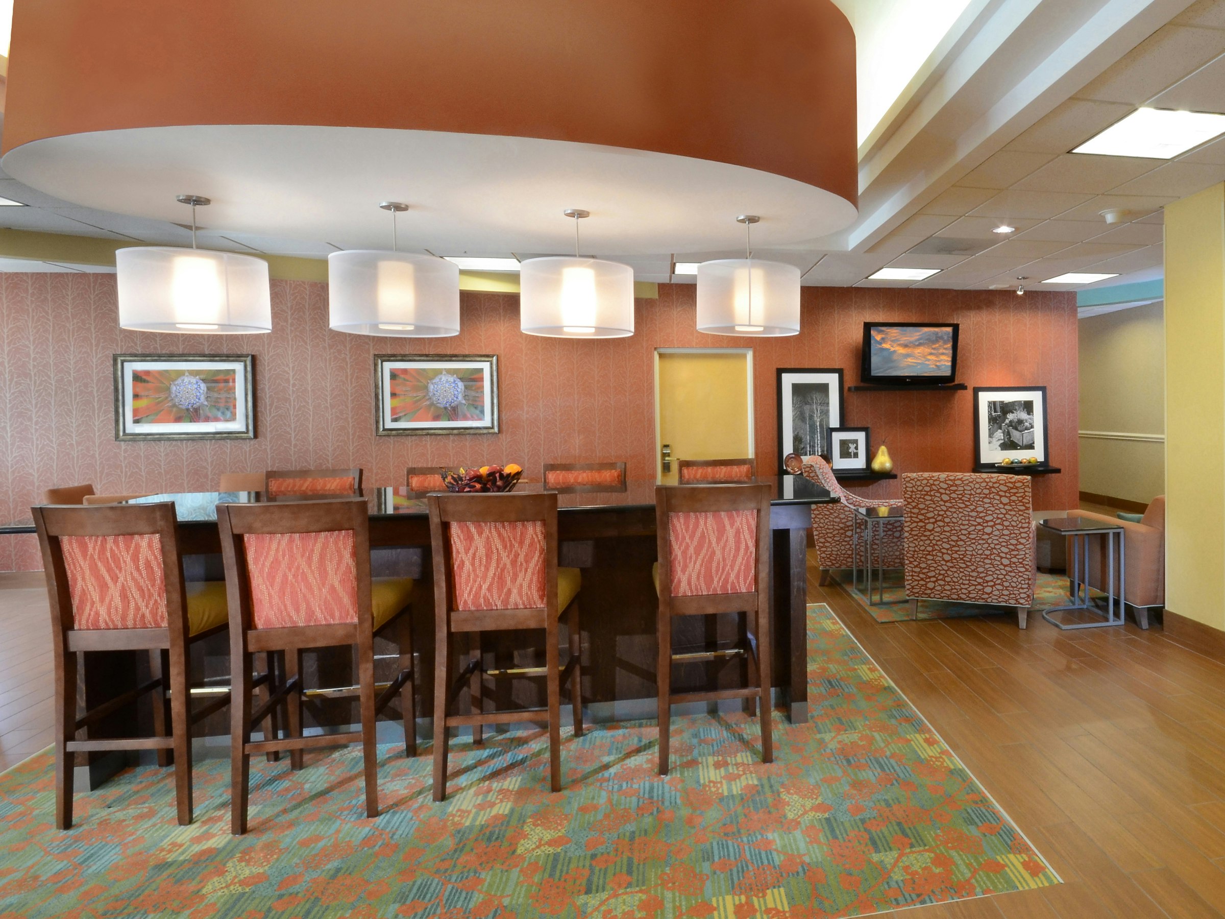 Hampton Inn Martinsville 26/38