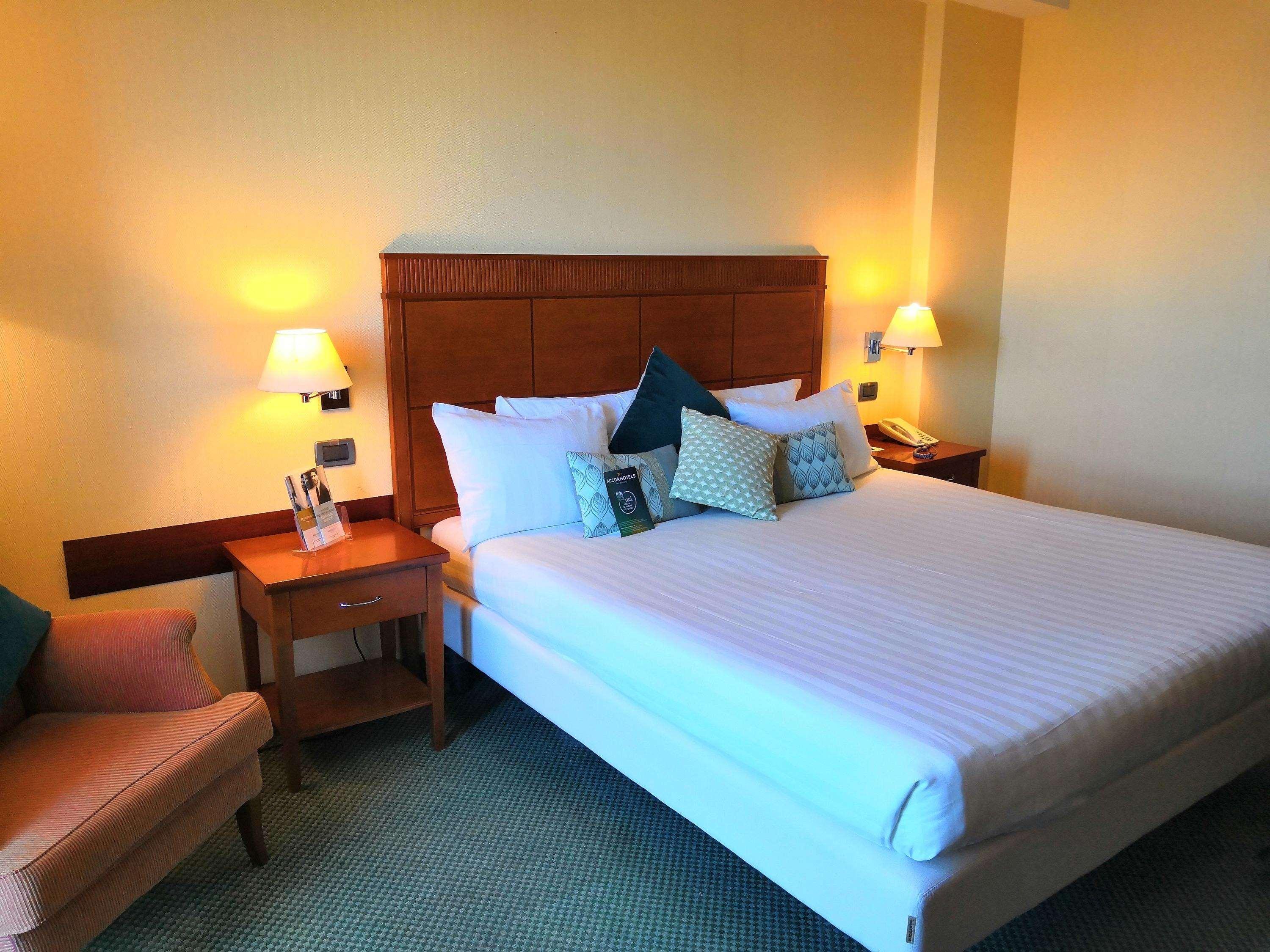 Room, Double Bed, Balcony