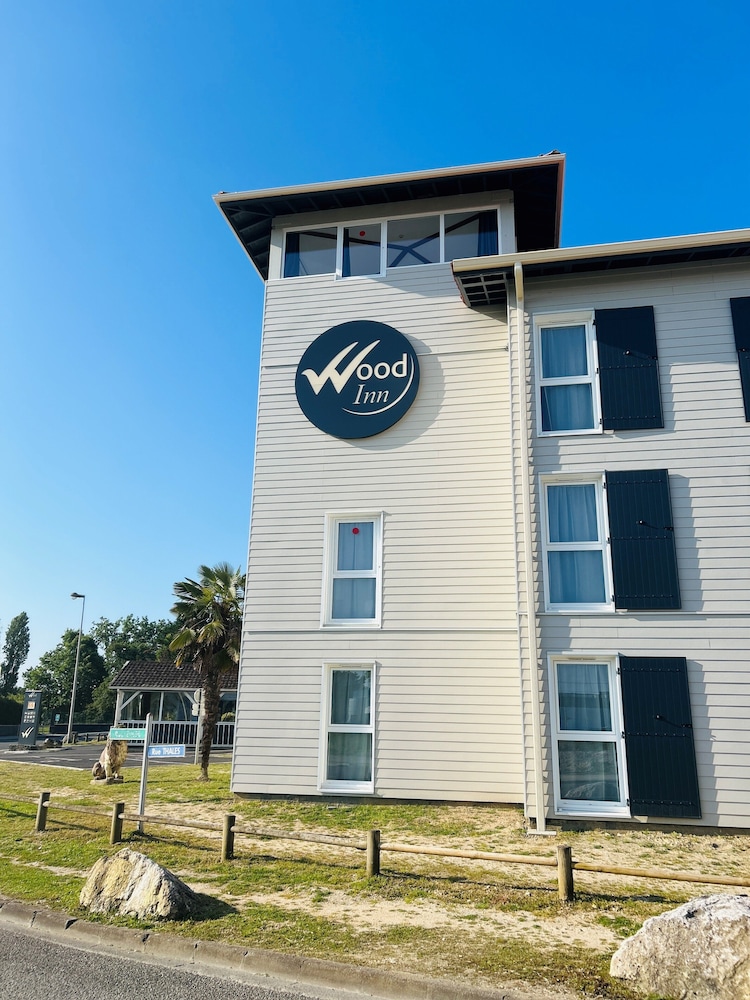Hotel Wood Inn Merignac 3/52