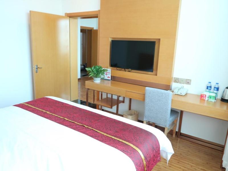 GreenTree Inn Beijing Huairou District Beifang Town Xingfu Avenue Business Hotel 12/31