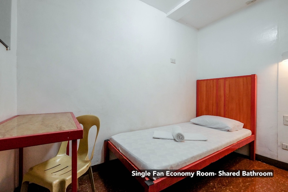 Stay Malate Hostel 44/59