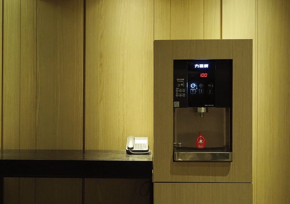 Royal Inn Taipei Linsen Huashan 1914 Creative Park 26/58