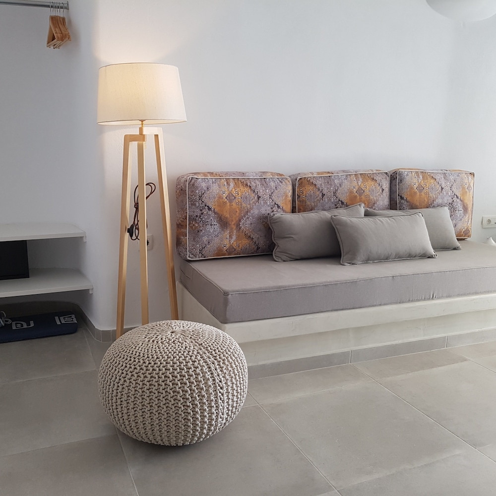 Adamant Suites - Adults Only 39/69