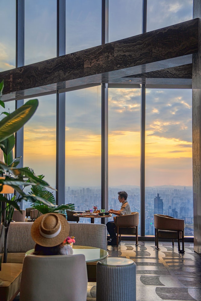 Shangri-La Nanning 37/48