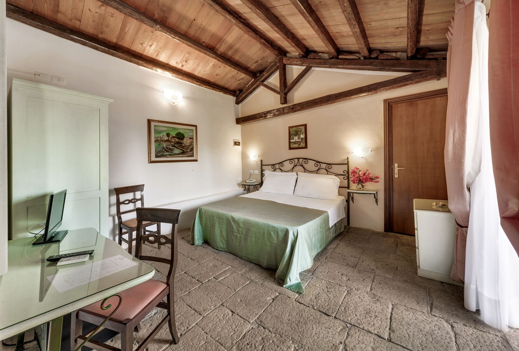 rooms