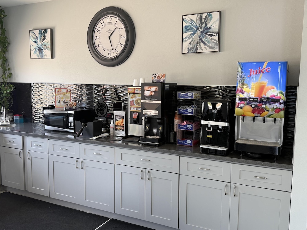 Americas Best Value Inn La Porte 8/46