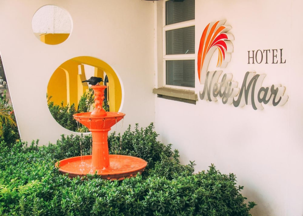 Hotel Nely Mar 4/32