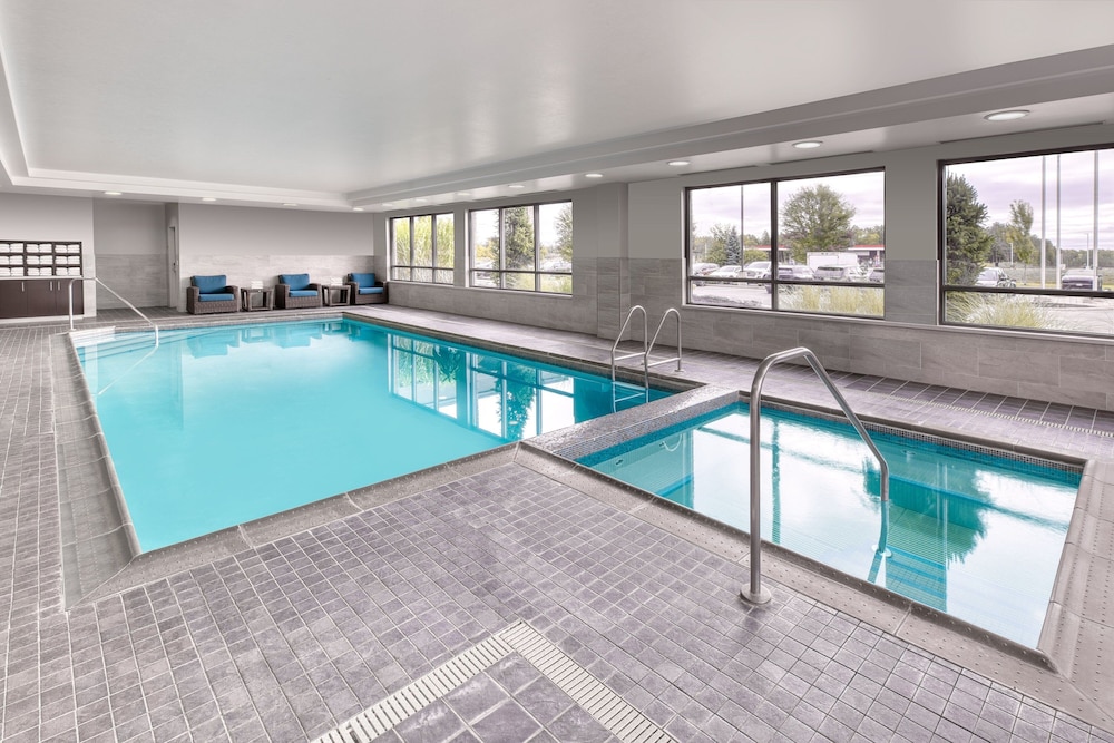 Towneplace Suites Belleville 20/50
