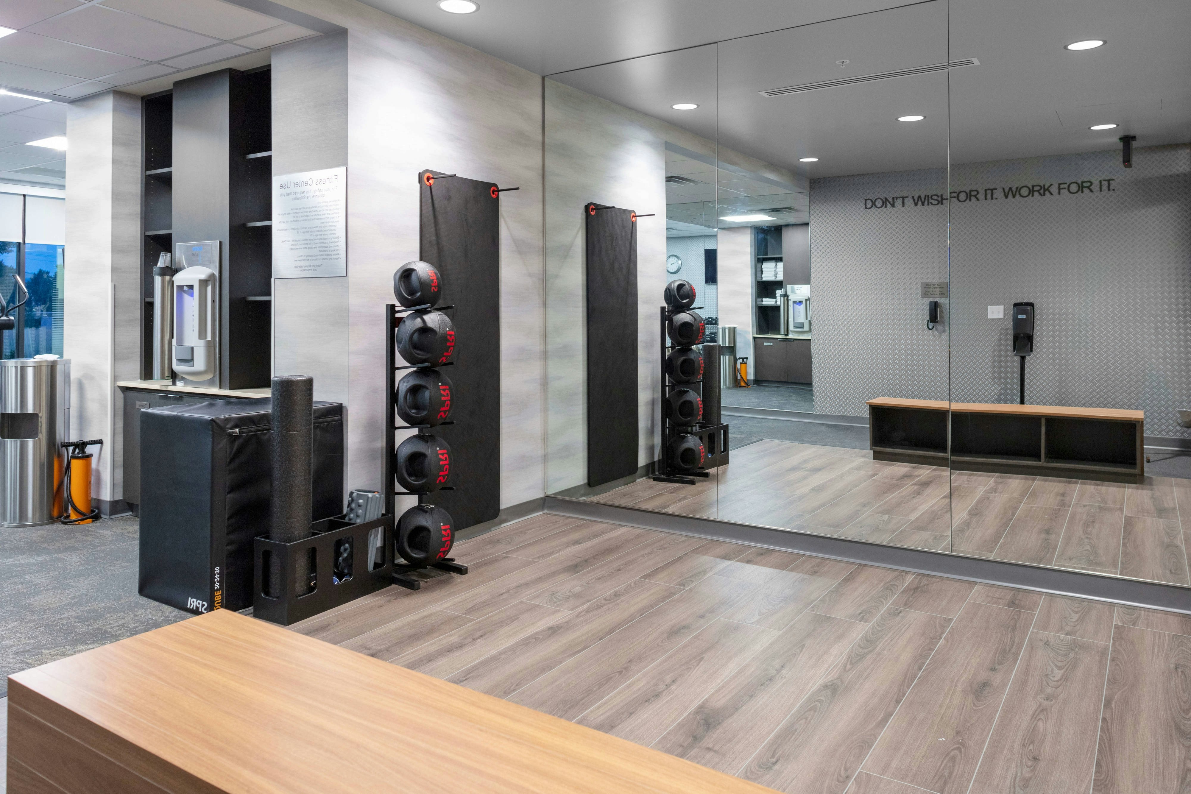 Fairfield Inn & Suites by Marriott Medford 9/15