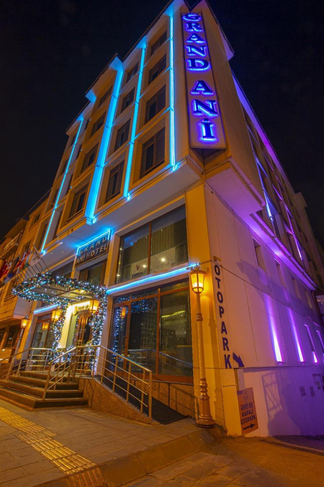Grand Ani Hotel 3/43