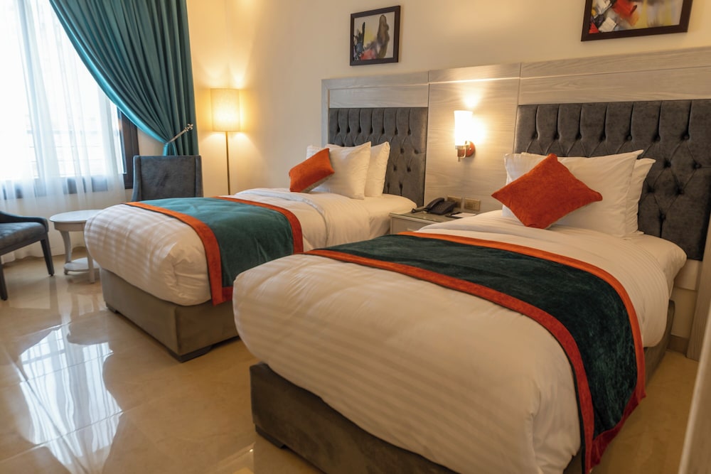 Petra Canyon Hotel Petra 32/51