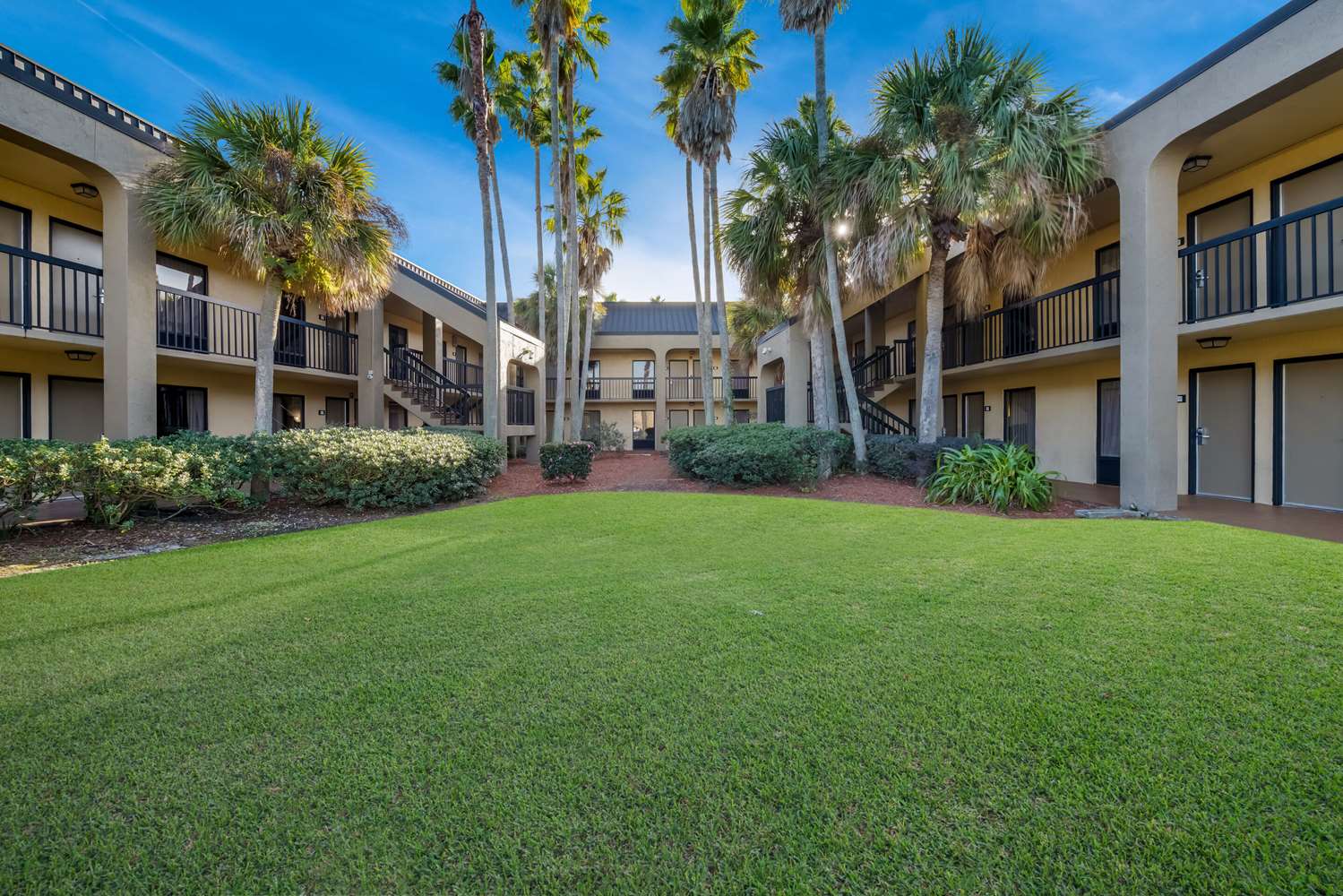 Quality Inn Orange Park Jacksonville FL 13/14