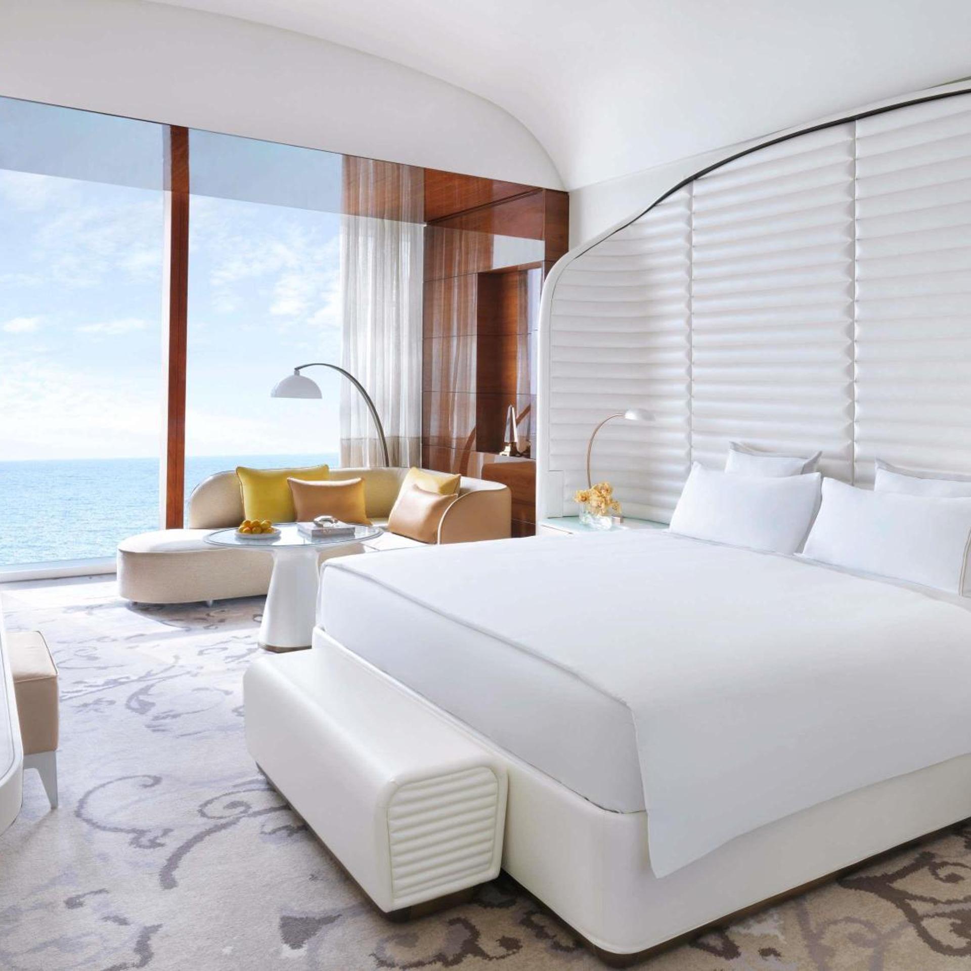 Fairmont, King Bed, Balcony