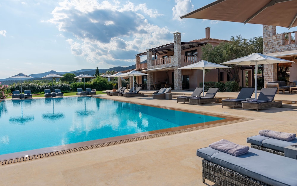 Thermesea Luxury Lodge 64/68