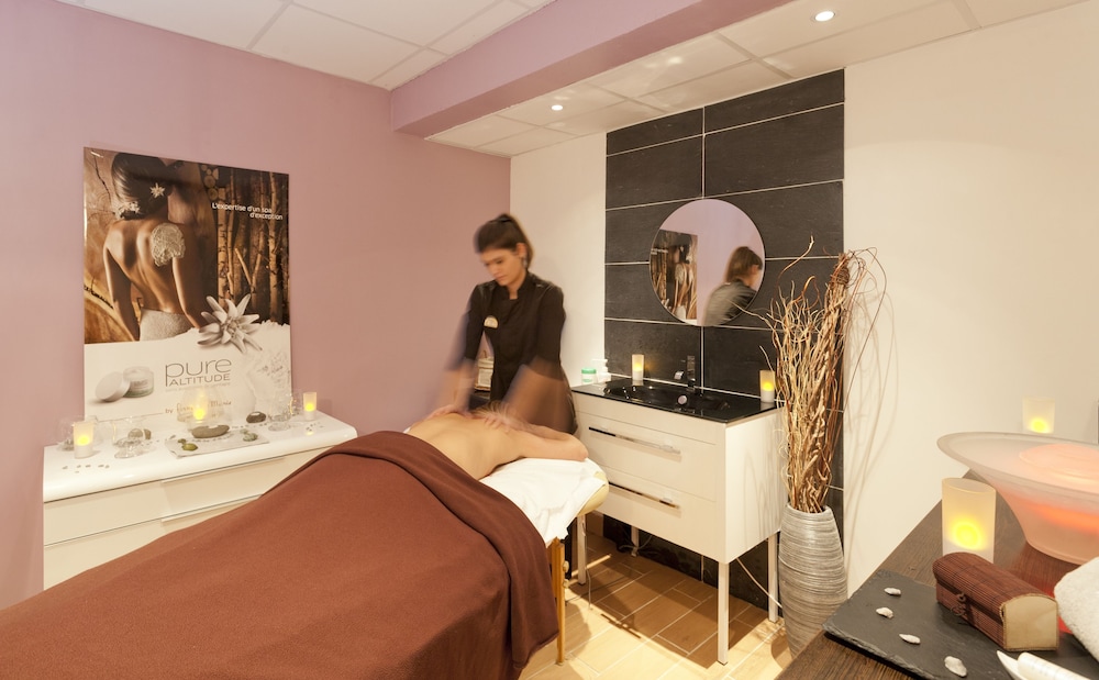 Hotel Club Mmv Les Melezes 6/50
