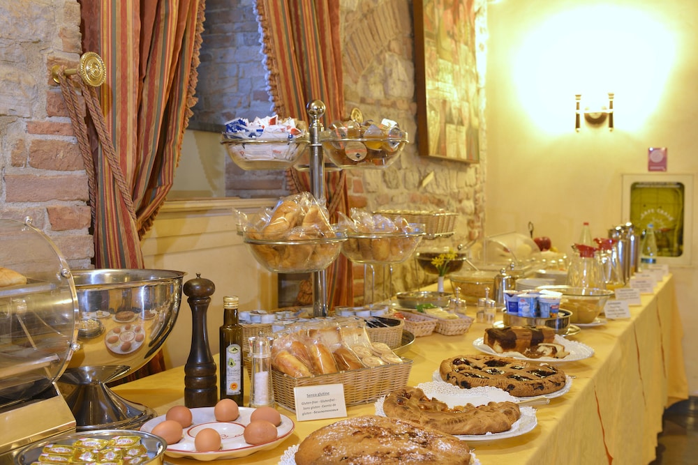 Hotel Fonte Cesia 19/41