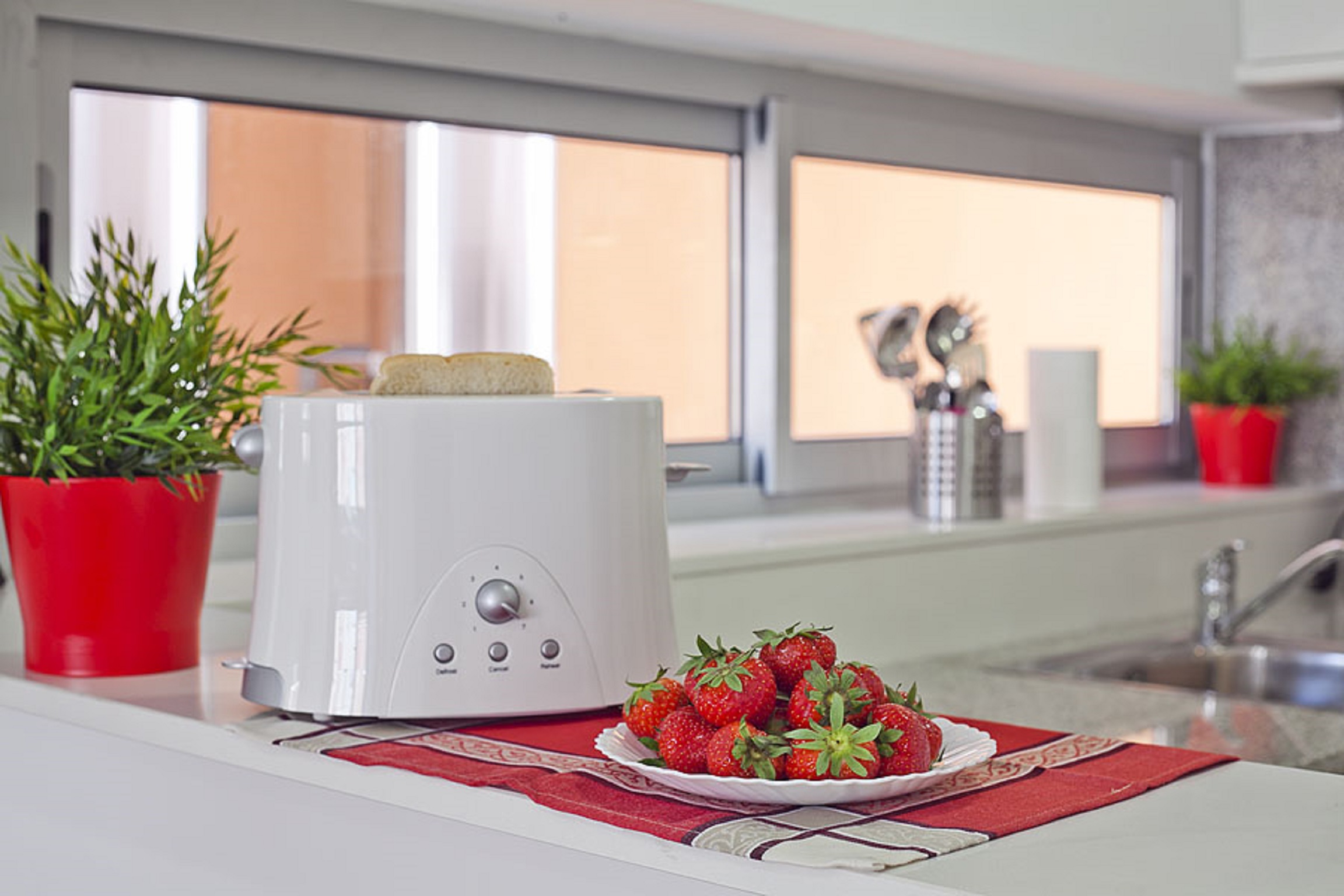 Charmsuites Paralel 2/25