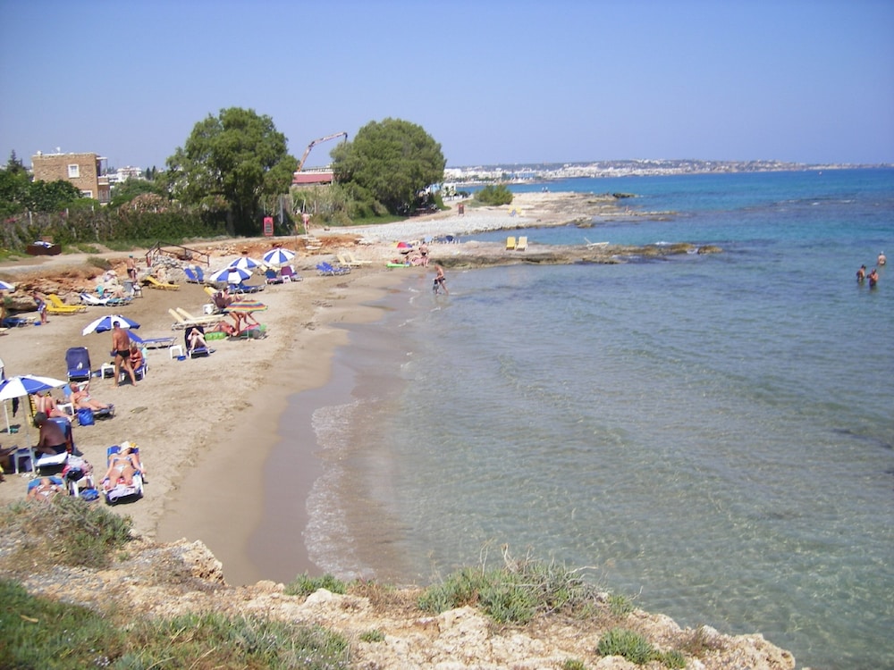 Iliostasi Beach Apartments 31/46