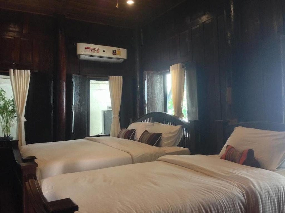 Ban U Thong Accommodations 11/28