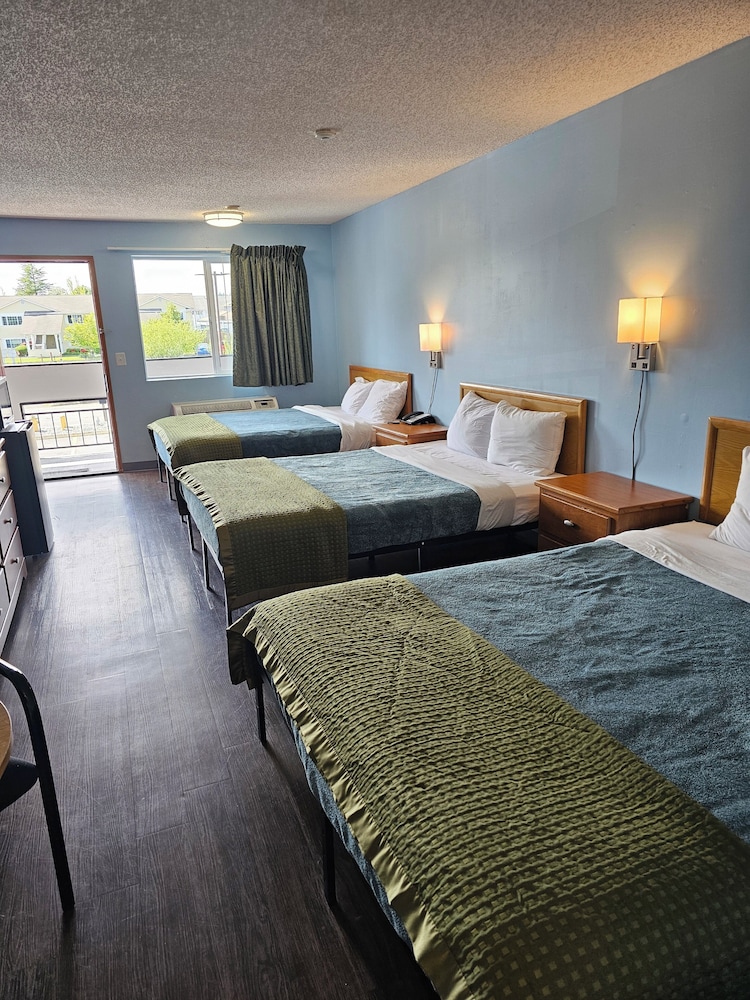 Sumner Motor Inn 31/55