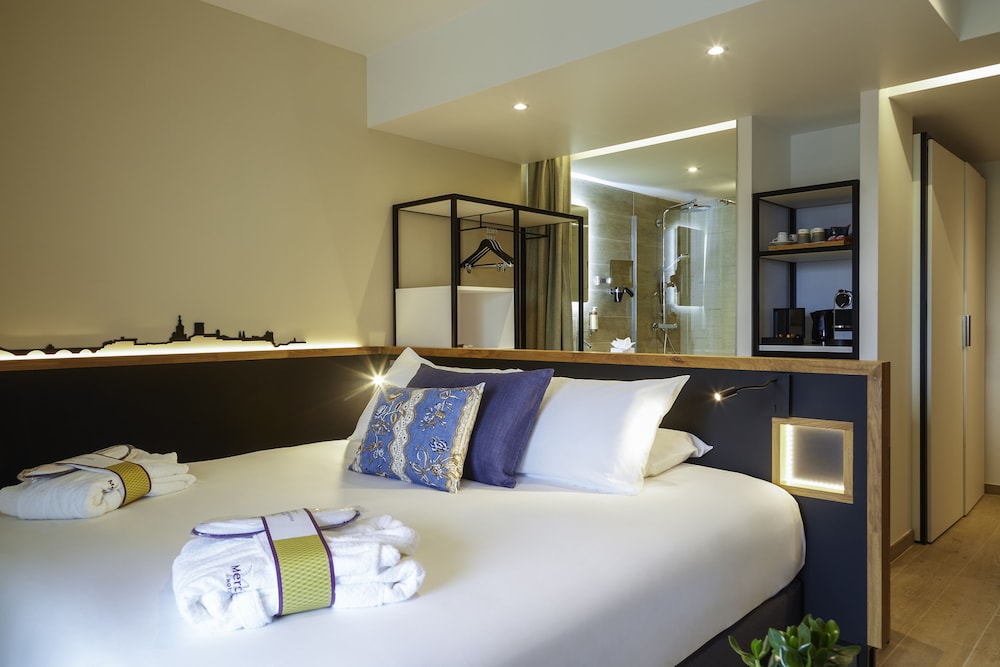Mercure Avignon Gare TGV 24/78