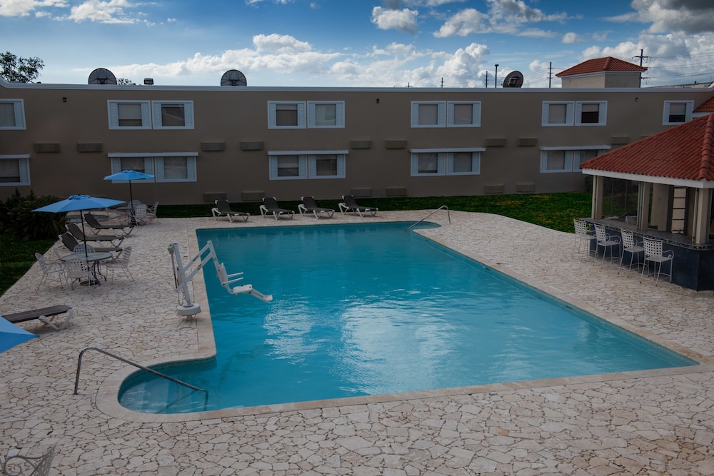 Spark by Hilton Ponce 2/55