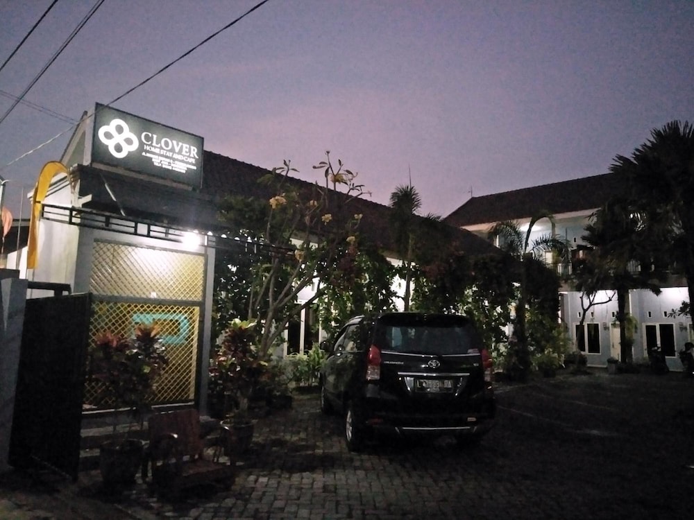 Clover Homestay 7/65