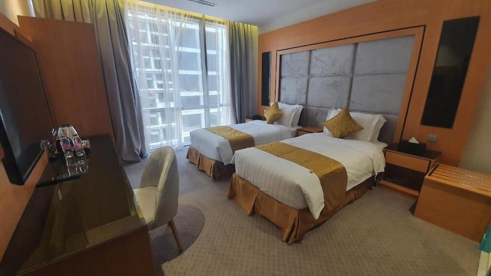 برج أل ريان(Al Rayyan Tower) 20/40