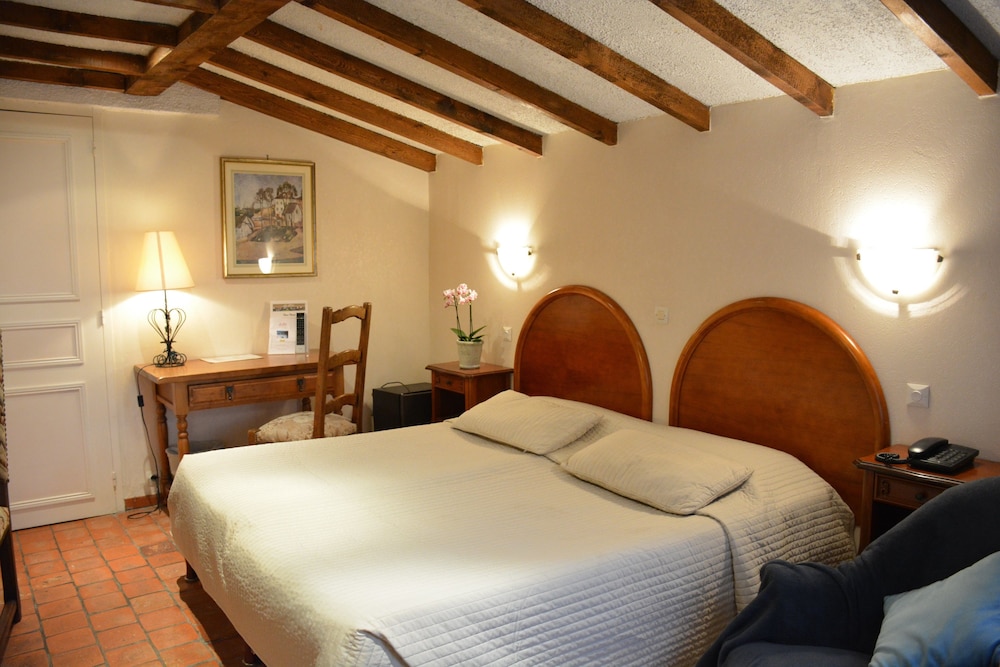 1 BEDROOM, COMFORT, TRIPLE