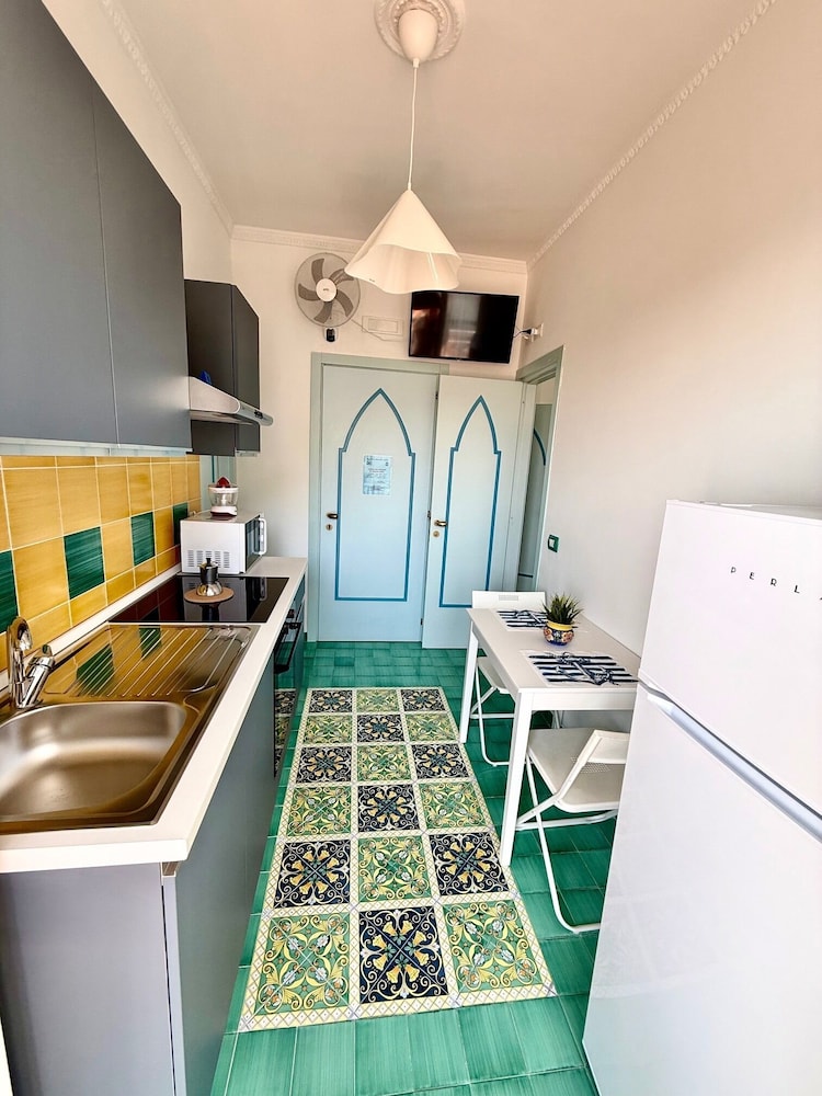 Albergo Riviera 12/46