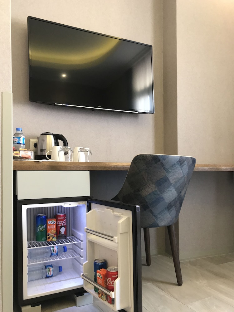 Galatahan Hotel 41/55