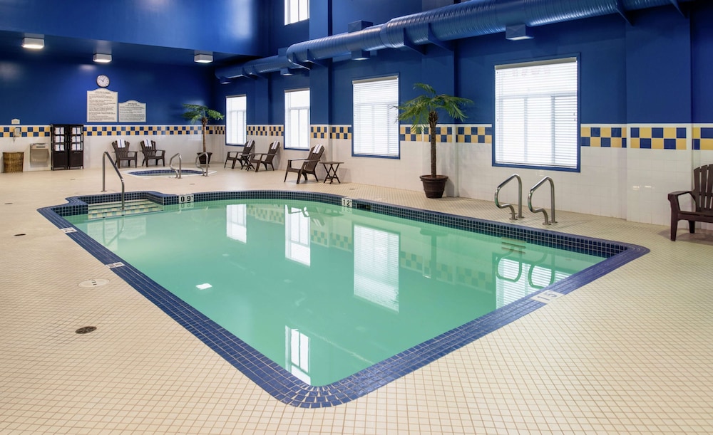 Hilton Garden Inn West Edmonton 3/47