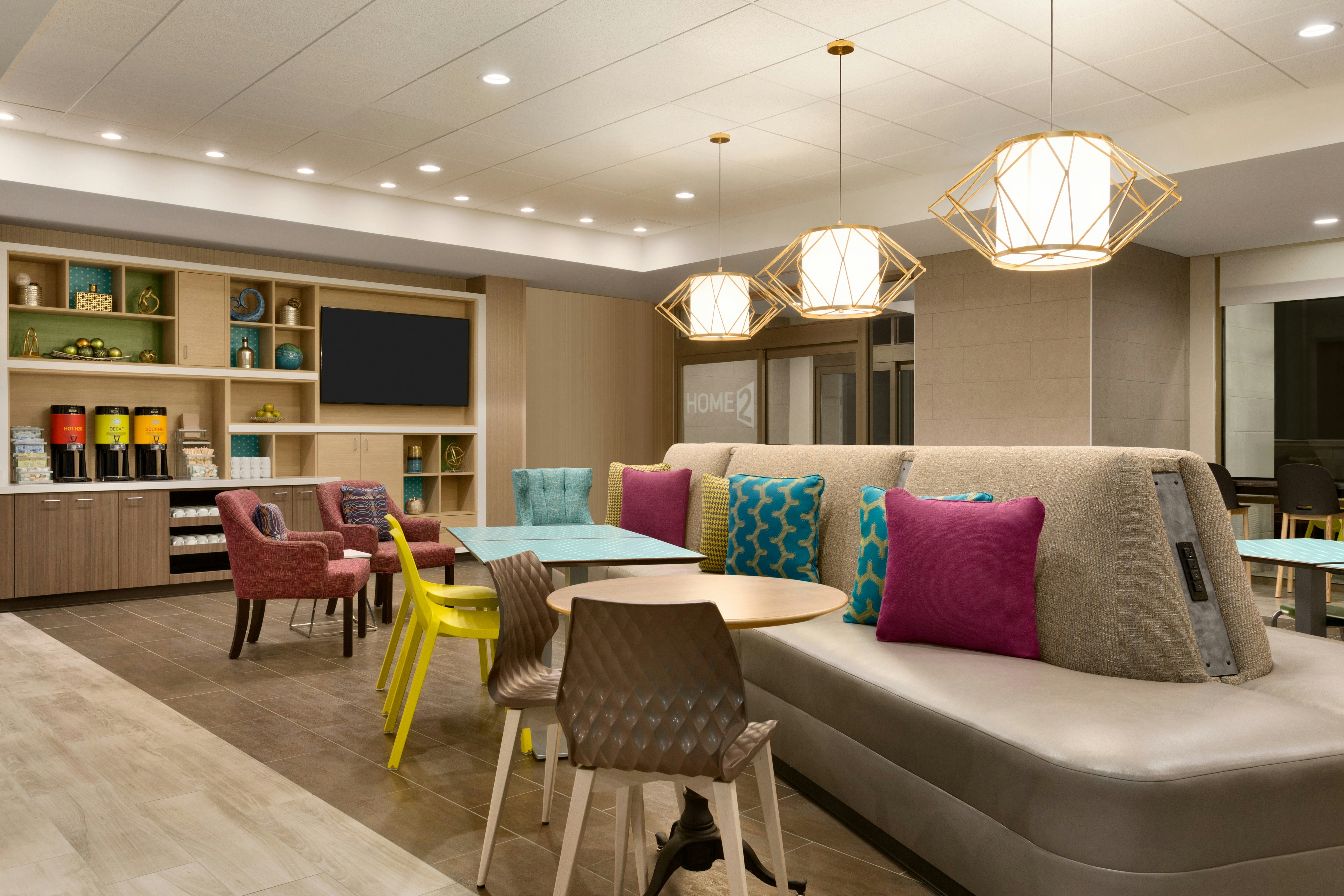Home2 Suites By Hilton Florence Cincinnati Airport South 17/34