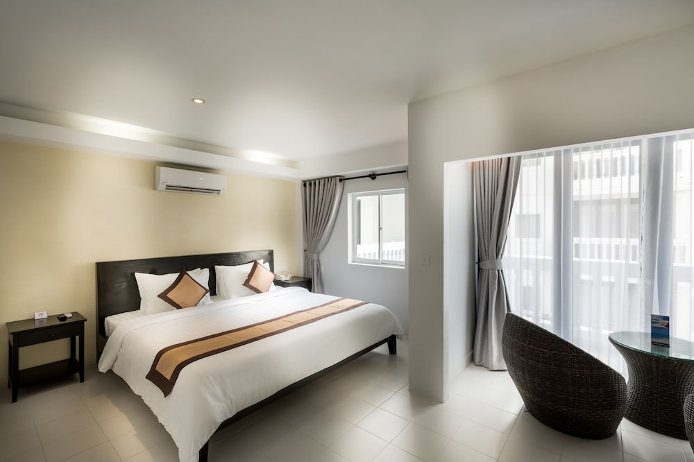 Mary Beach Hotel and Resort 15/50