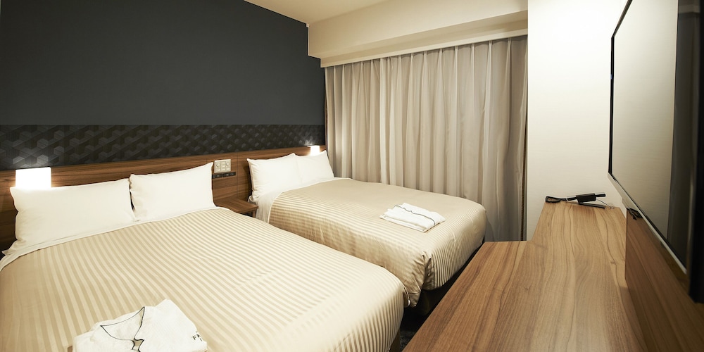 Sotetsu Fresa Inn Kitamaha 24/63