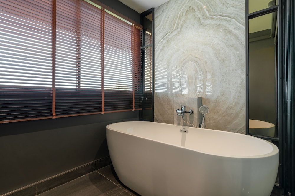 Lnimman Chiangmai Boutique Hotel 48/50