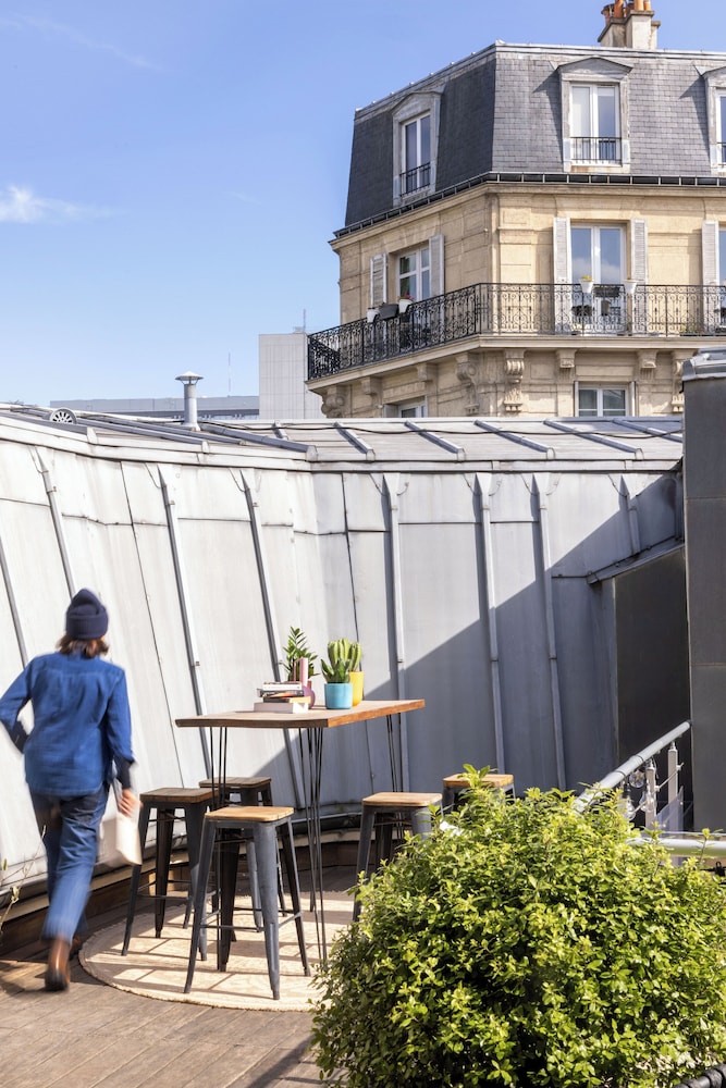 HOTEL KORNER MONTPARNASSE 43/50