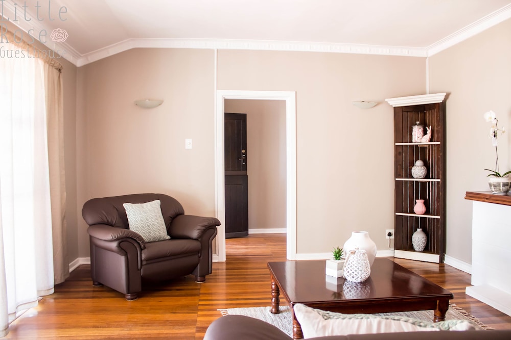 Little Rose Guesthouse & Self-Catering 31/50