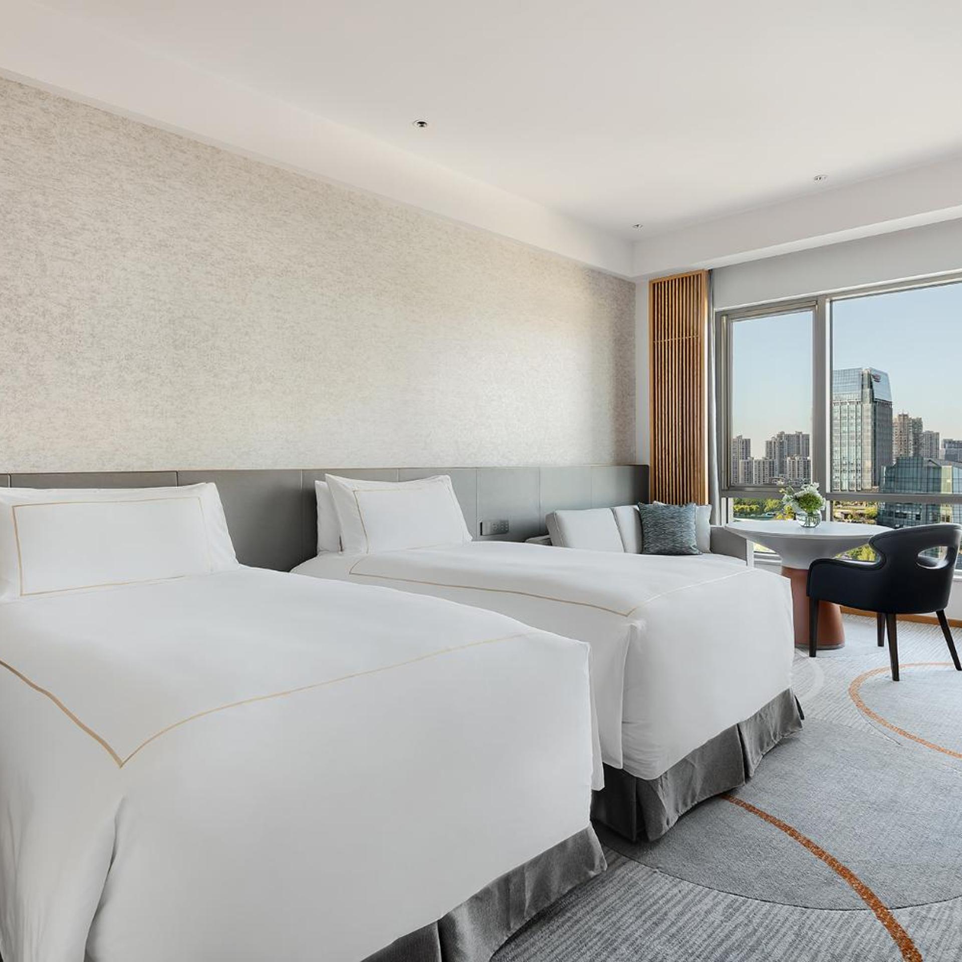 Classic, Single Bed, High Floor