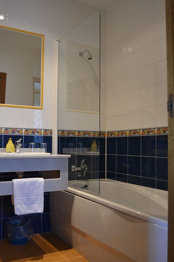 HOTEL RURAL SUQUIN 10/46