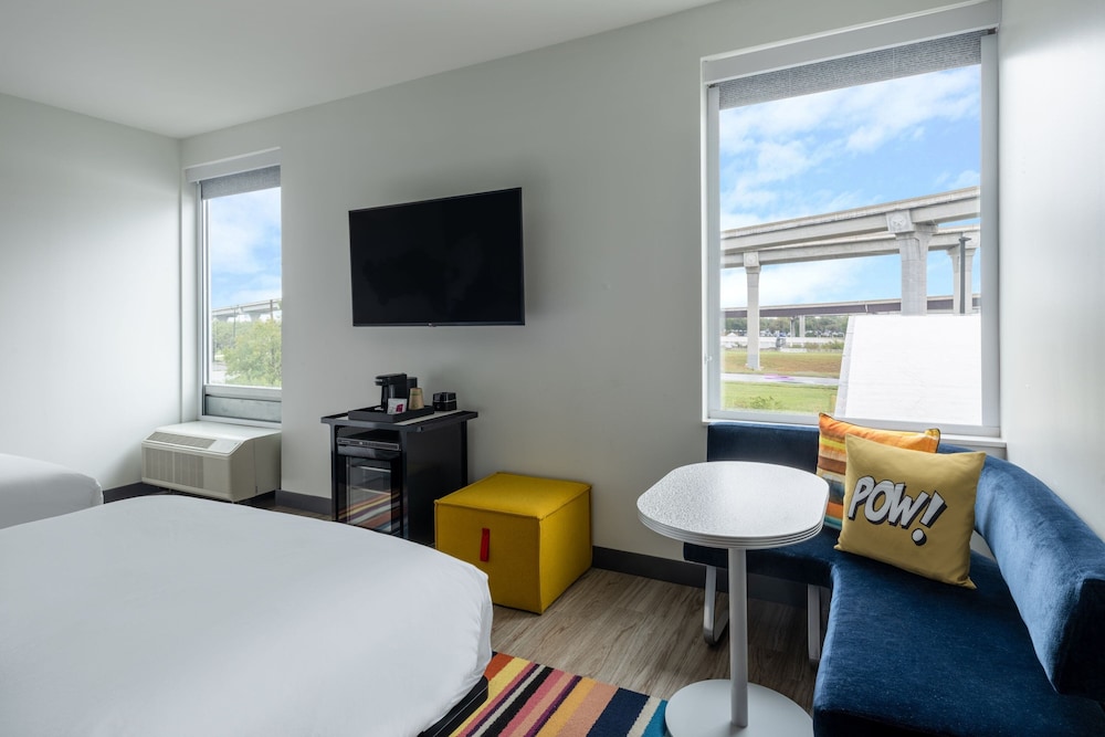 Aloft Austin South 12/28