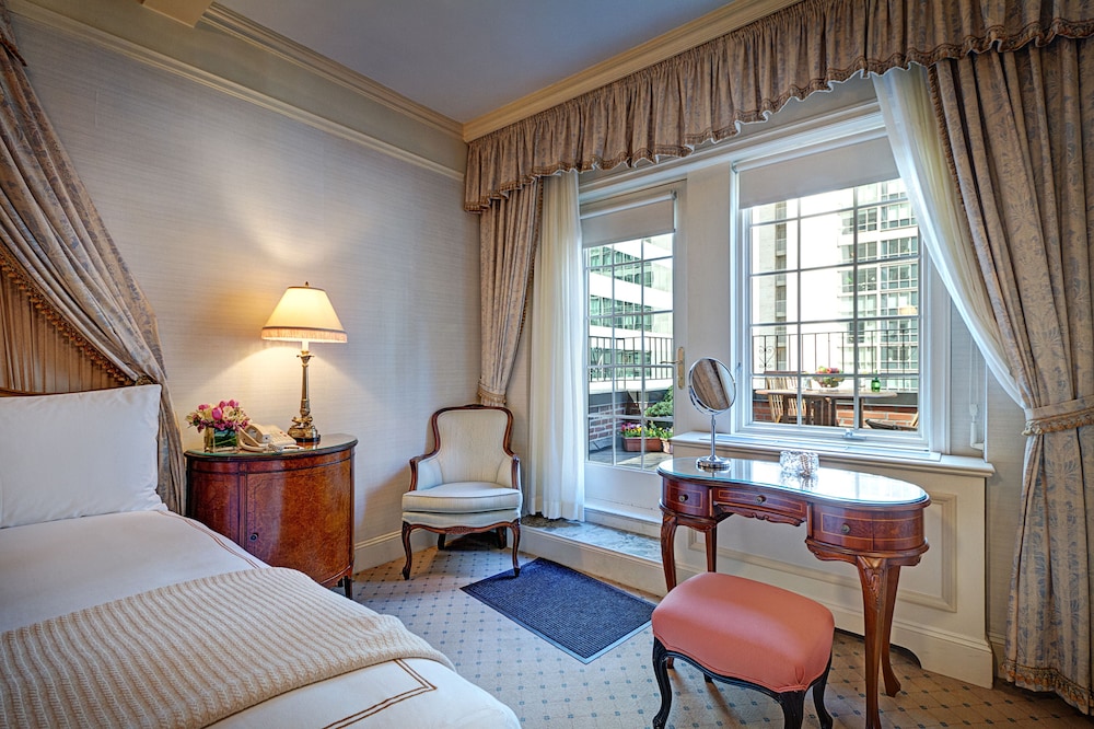 Hotel Elysee 21/31