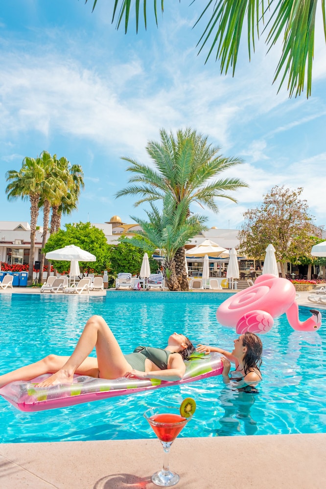 Barut B Suites 41/50