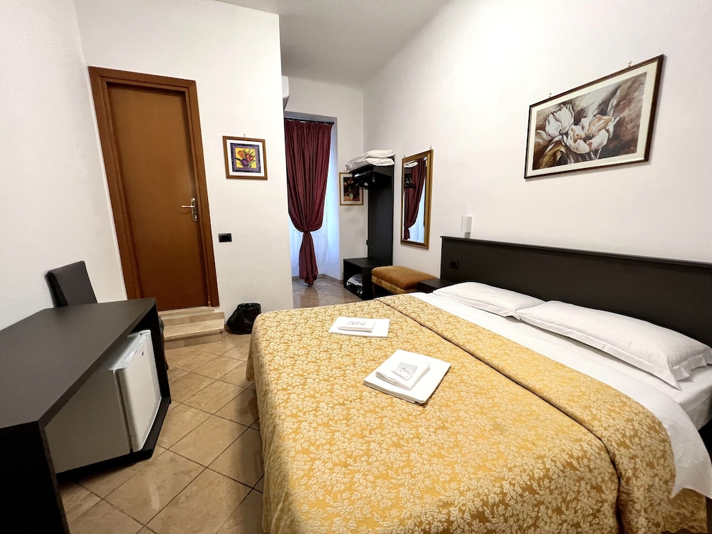 Hotel Termini 13/34