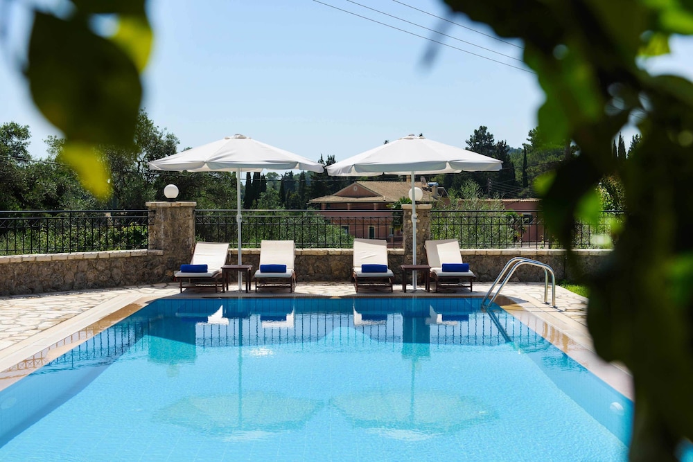Villa Lemonia 18/50