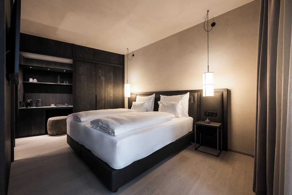 Eisenhut Boutique Hotel 16/50