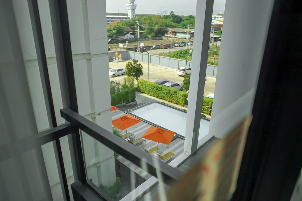 Moji Don Mueang Airport Hotel - Bangkok 17/26