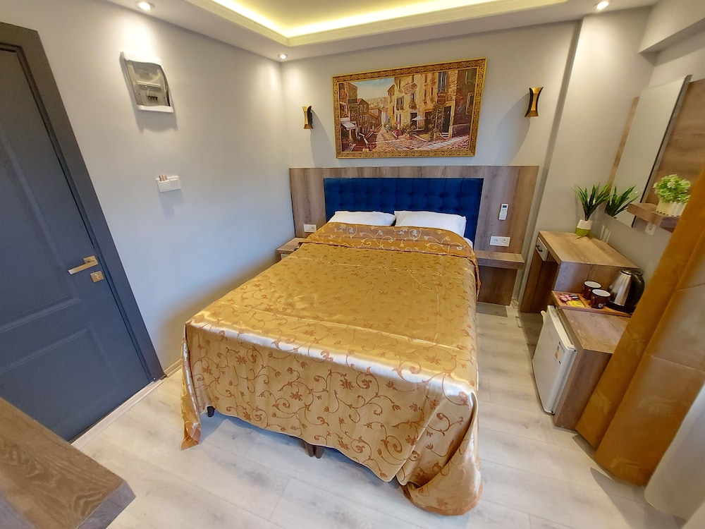 Peker Hotel 14/50