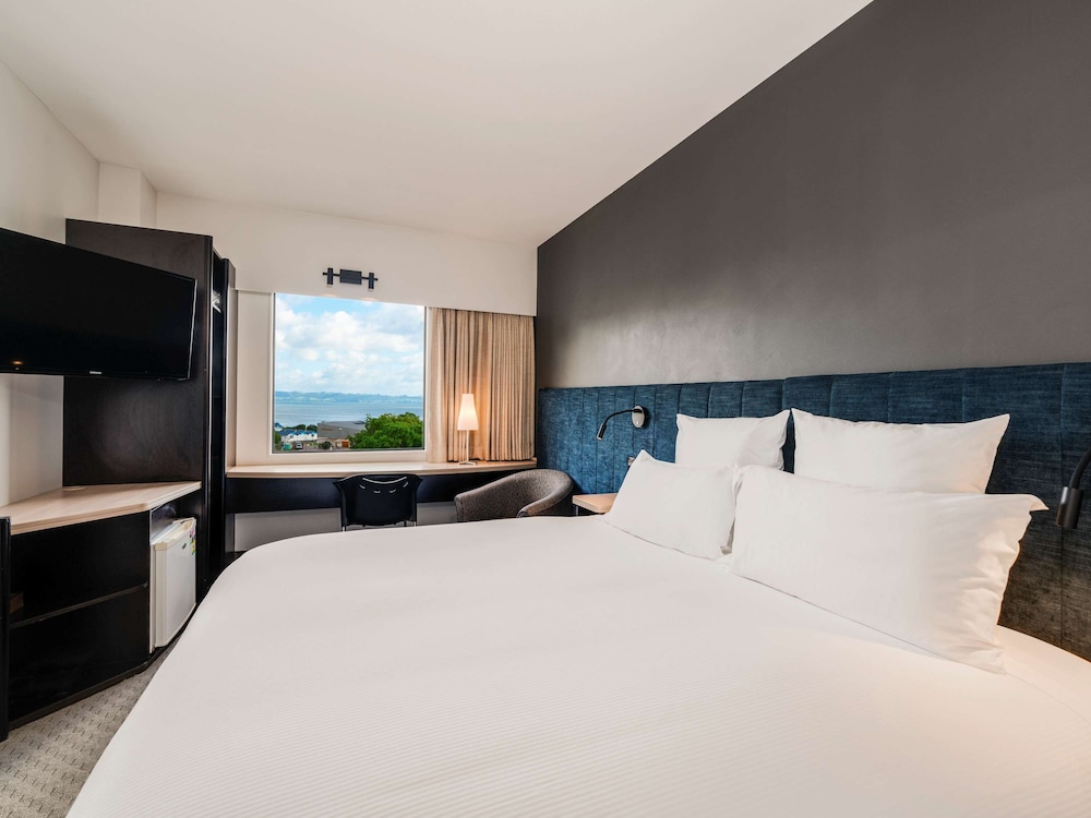 IBIS ROTORUA 15/44